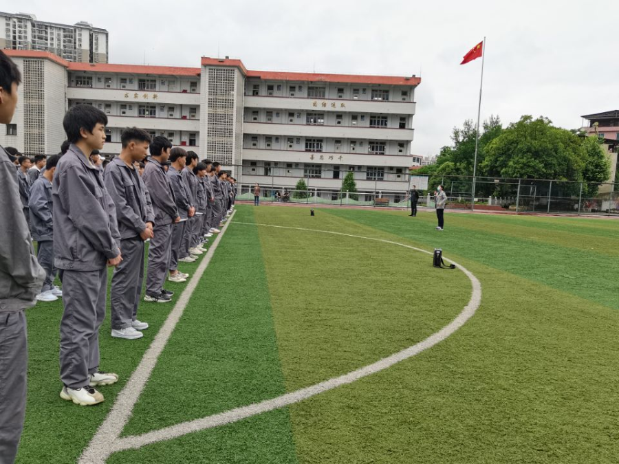 車輛工程系組織開展安全應(yīng)急疏散演練（會云橋校區(qū)）