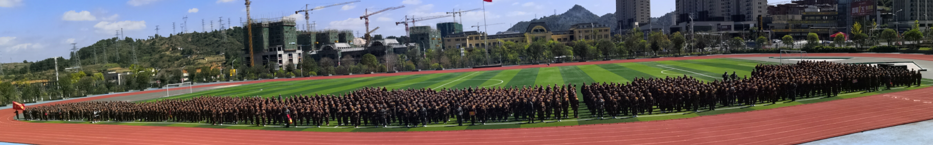 電氣工程系2021級高職新生圓滿完成軍訓(xùn)任務(wù)