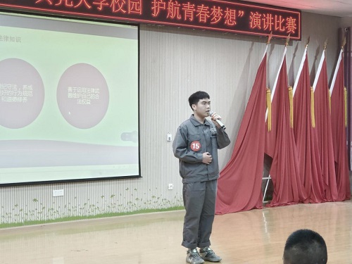 電氣工程系組織學(xué)生參加學(xué)院中職組演講比賽決賽