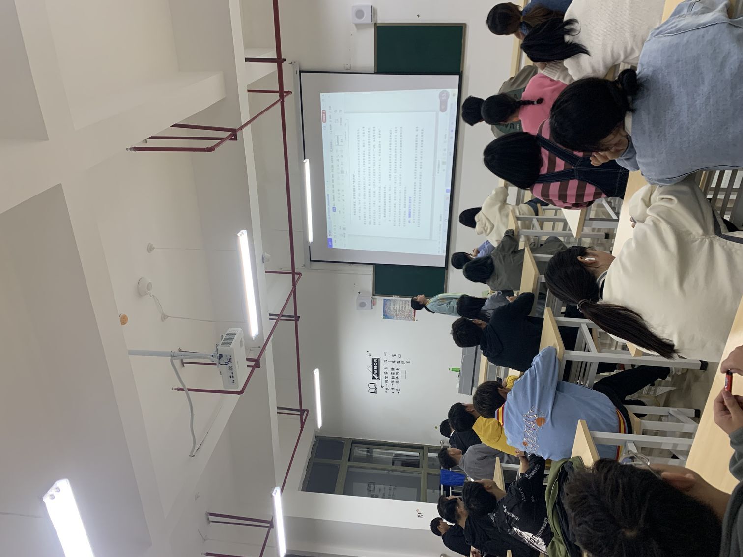 喜迎二十大，永遠跟黨走，奮進新征程 —管理工程系團支部開展系列活動
